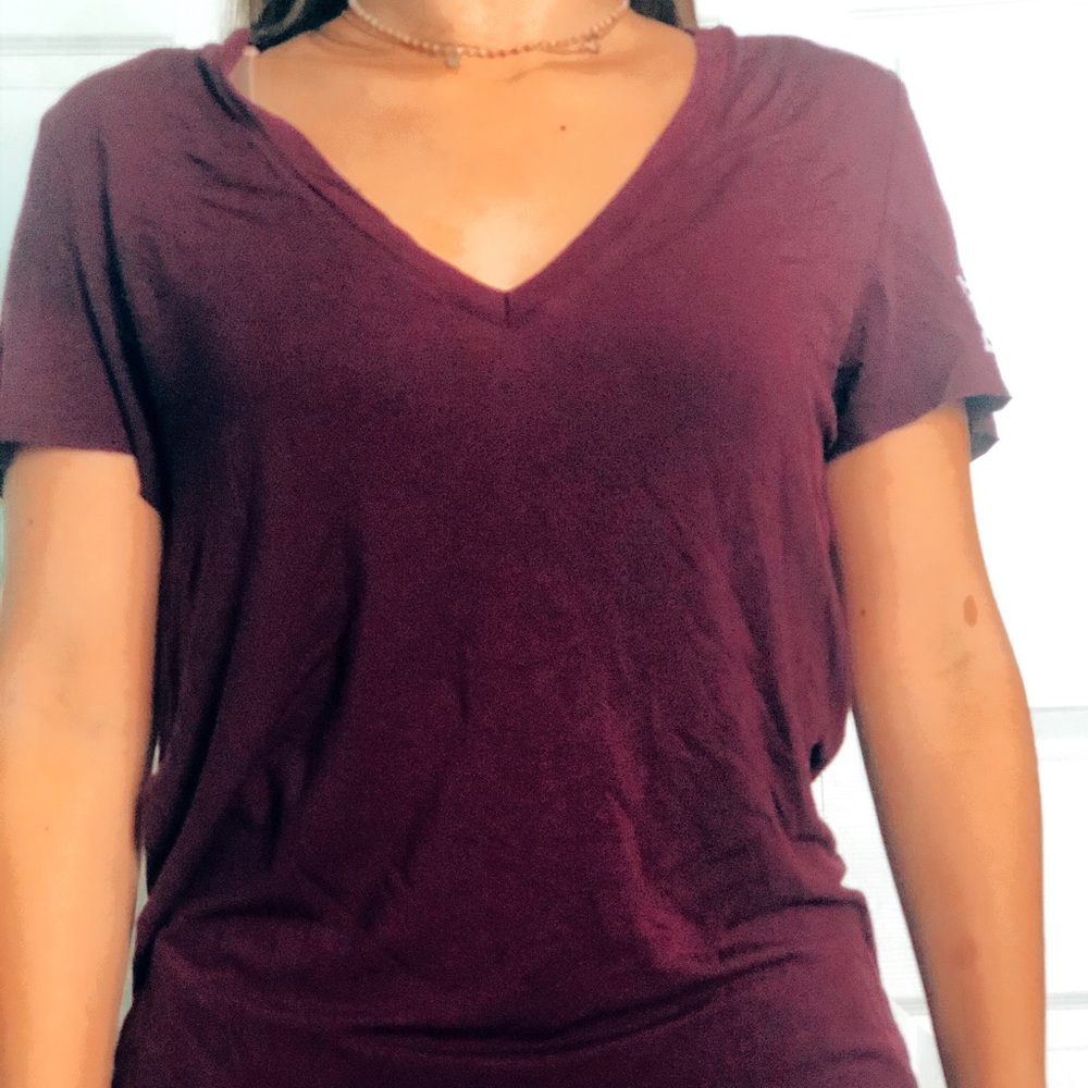 COPY - VS Pink Burgundy V neck
